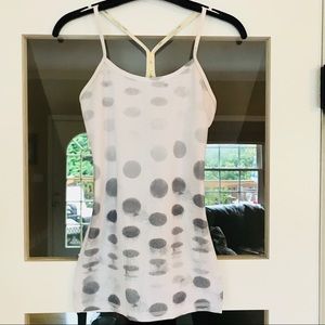 LuLu Lemon unique pattern EUC! tank! SZ 4